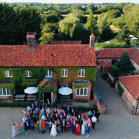 The Brisley Bell Hotel Luaran gambar