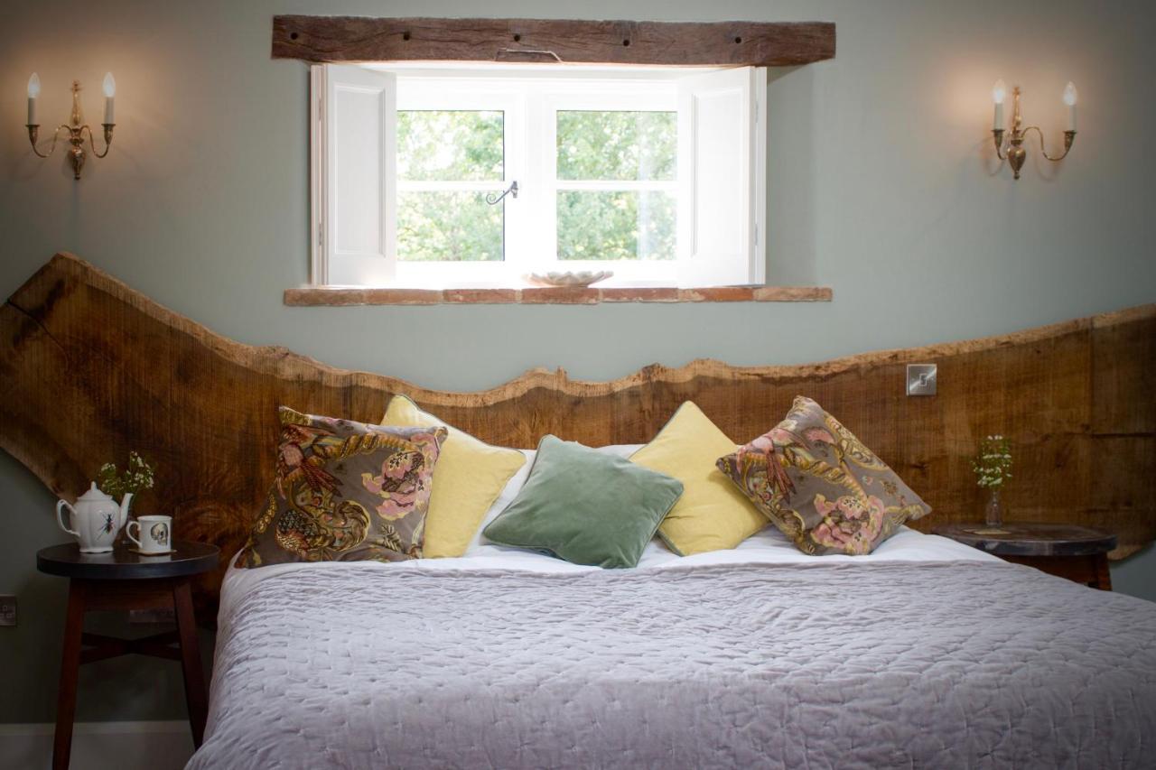 The Brisley Bell Hotel Luaran gambar